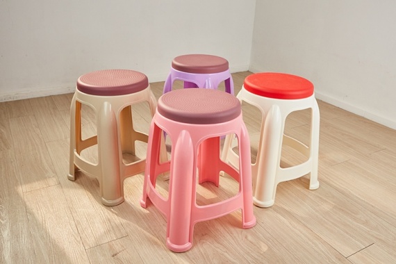 塑料凳子如何兼顾环保与实用性